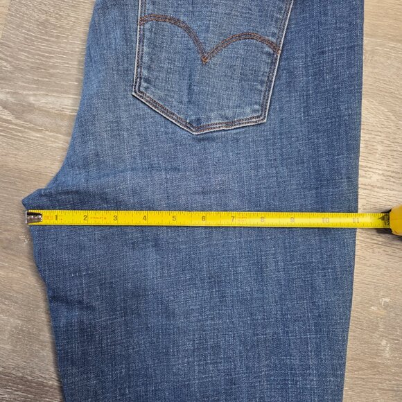 Women’s Levi’s Slimming Boot Cut Jeans – Dark Wash – Size 33x32 - Picture 8 of 13